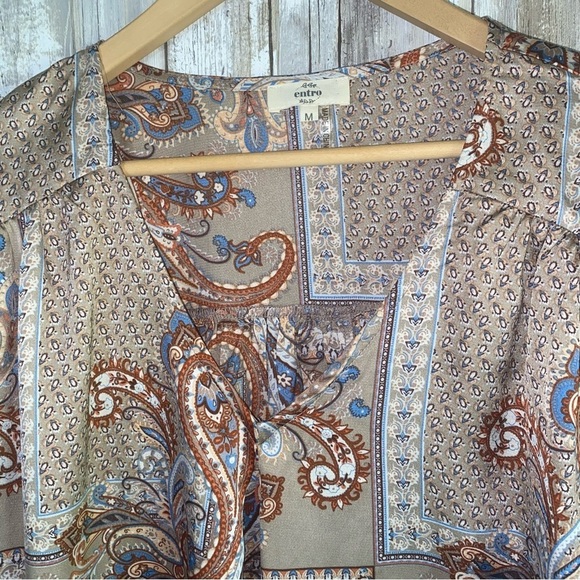 Entro Tan Mixed Print Satin Blouse - Picture 5 of 6